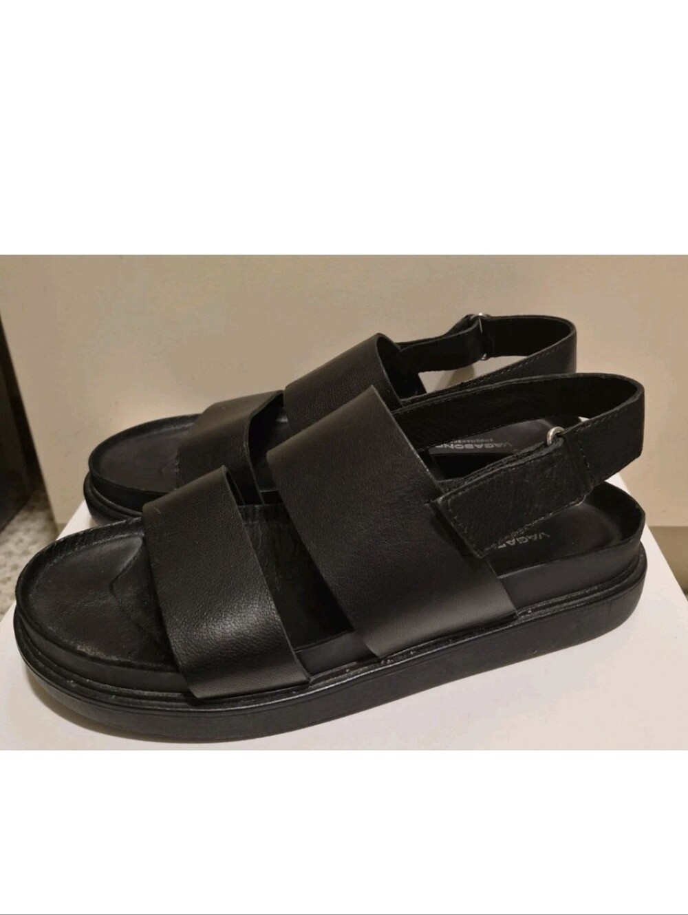 Vagabond "Erin" Black Leather Double Strap Chunky Sole Sandals Sz.8/38 Ret.$269